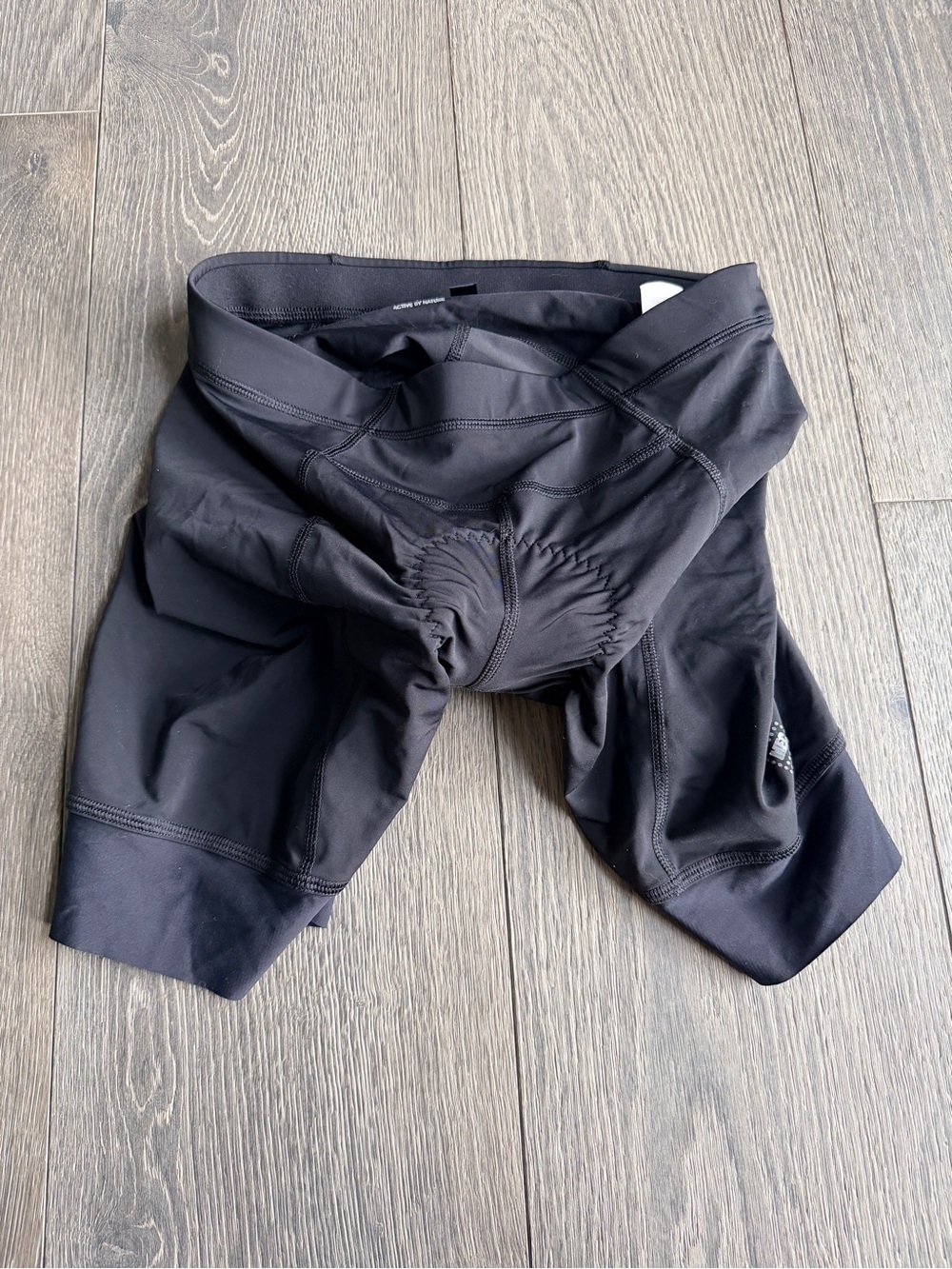 MEC Mountain Equipment Company Active by Nature Padded Bike Shorts in Black